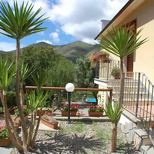 Il Melo Cotogno 3* Rio Marina